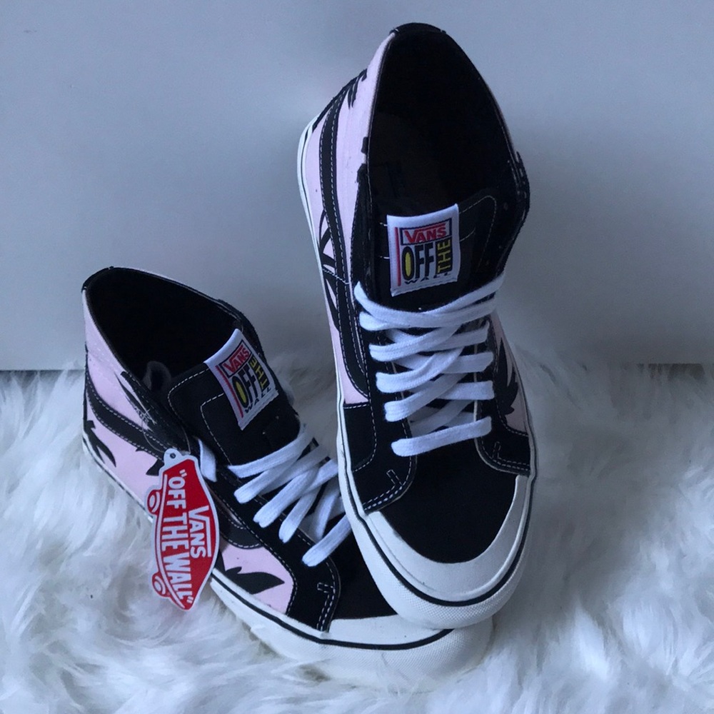 VANS SK8-HI 138 Summer Leaf Decon Pink and Black‼️